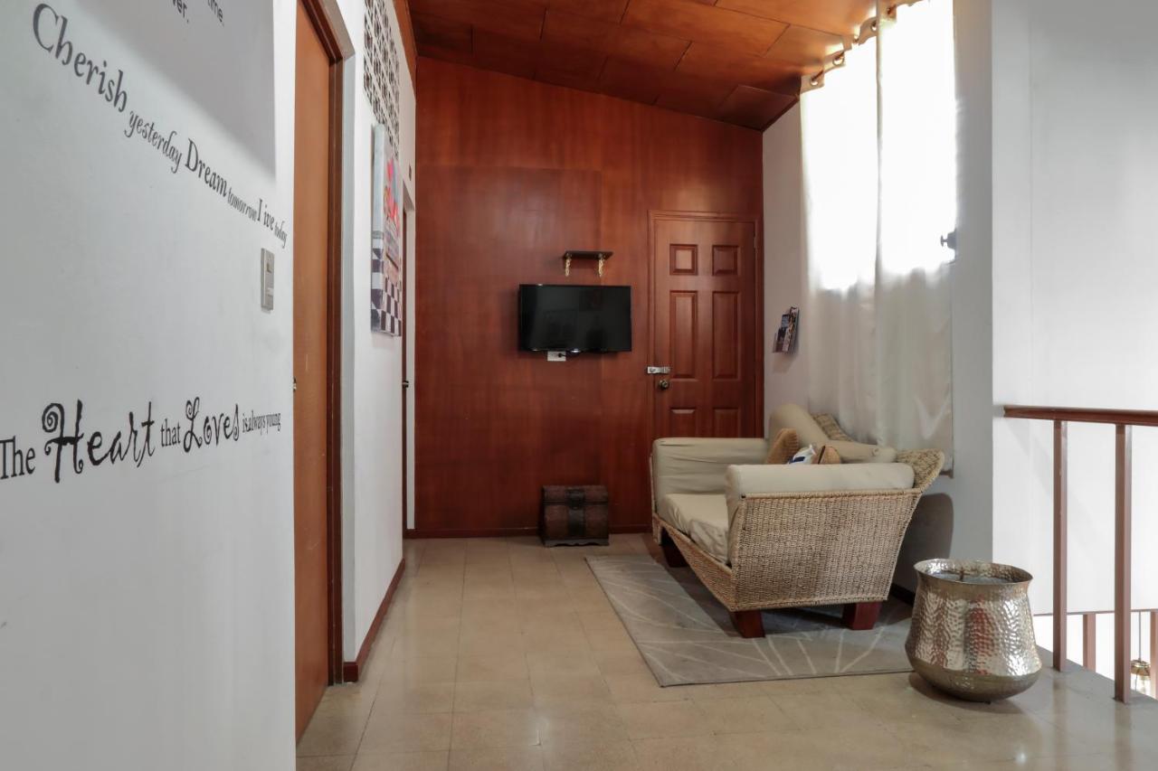 Hostal San Benito San Salvador Extérieur photo
