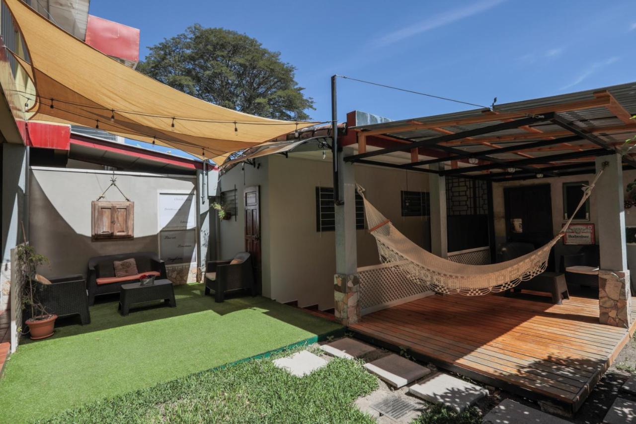 Hostal San Benito San Salvador Extérieur photo