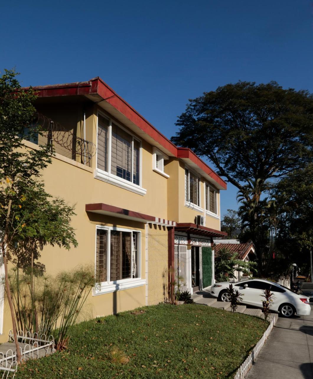 Hostal San Benito San Salvador Extérieur photo